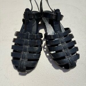 Black Jelly Fisherman Sandals